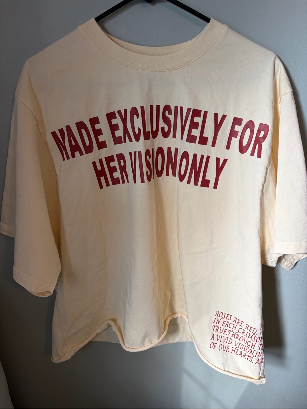 Cream Short Sleeve Graphic Tee with Red Print
